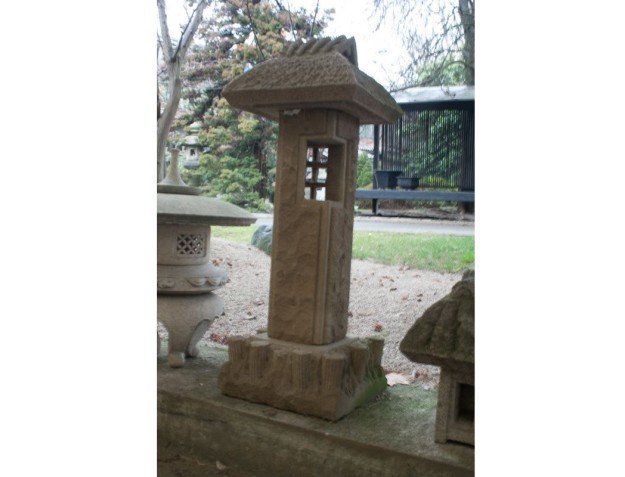 Lanterna in pietra Koyabo - H 105 cm