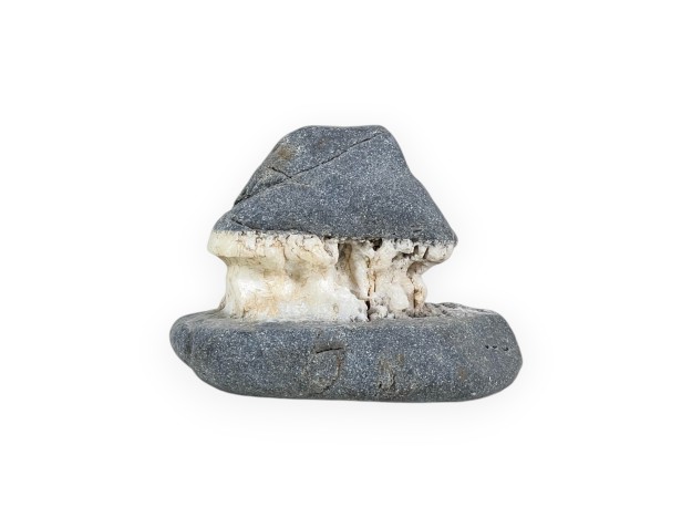 Suiseki stenen hut - 6 cm
