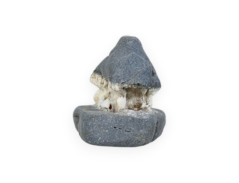 Suiseki stenen hut - 6 cm