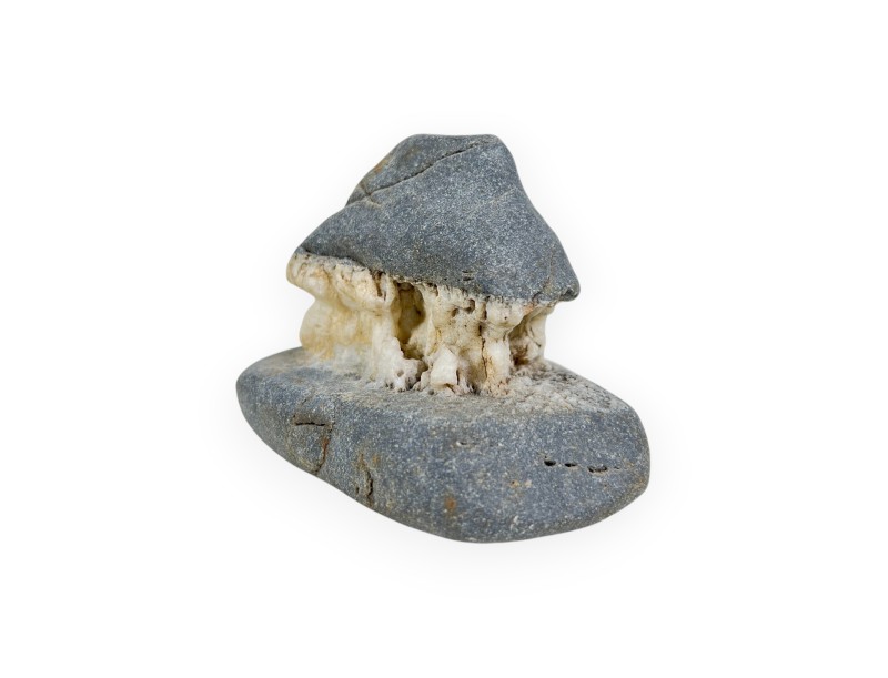 Suiseki Cabane en pierre - 6 cm