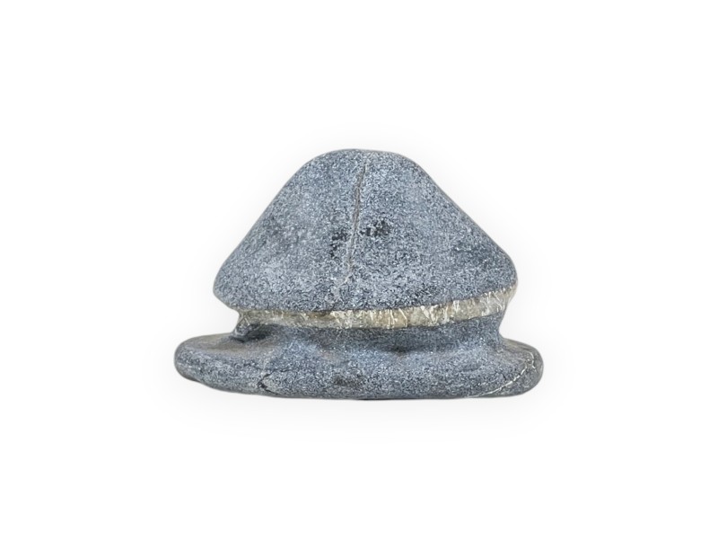 Suiseki Stone Hut - 4 cm