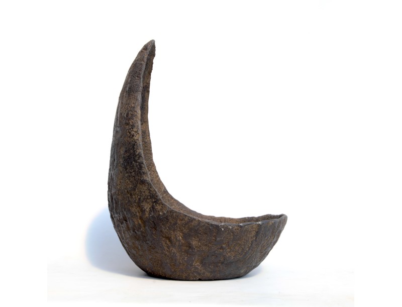 Niijima stone pot 50 cm moon